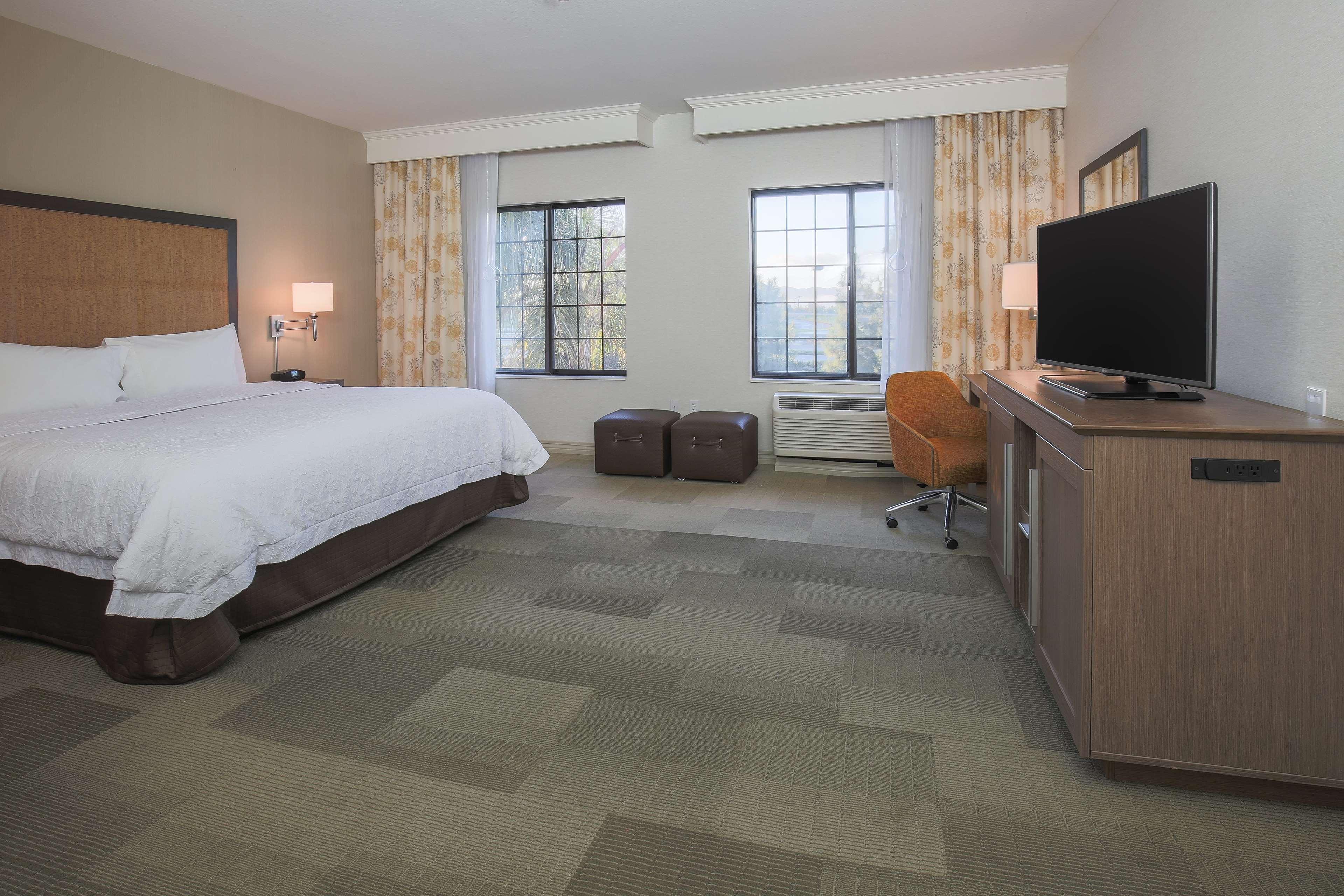 Hampton Inn & Suites Camarillo Dış mekan fotoğraf