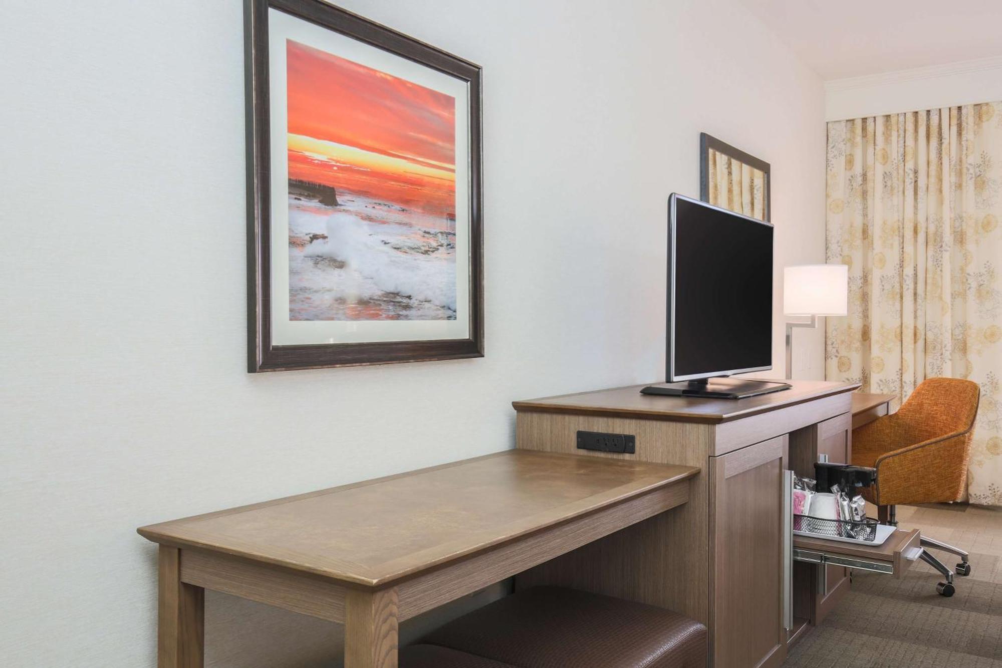 Hampton Inn & Suites Camarillo Dış mekan fotoğraf